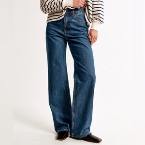 High Rise Loose Jean